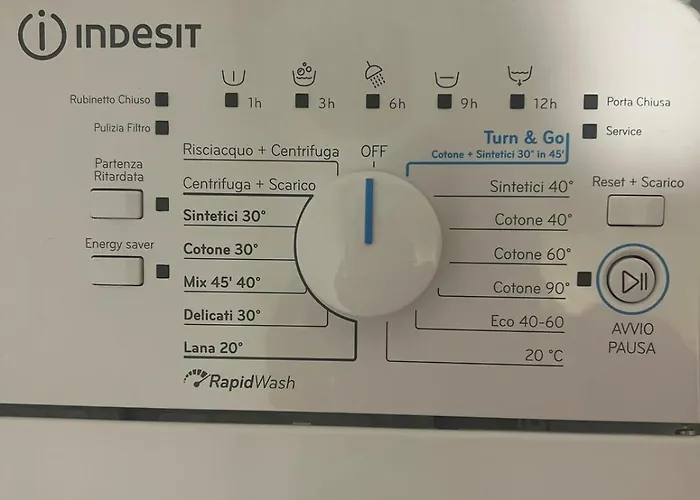 Granello Di Sabbia - Chianalea Di *